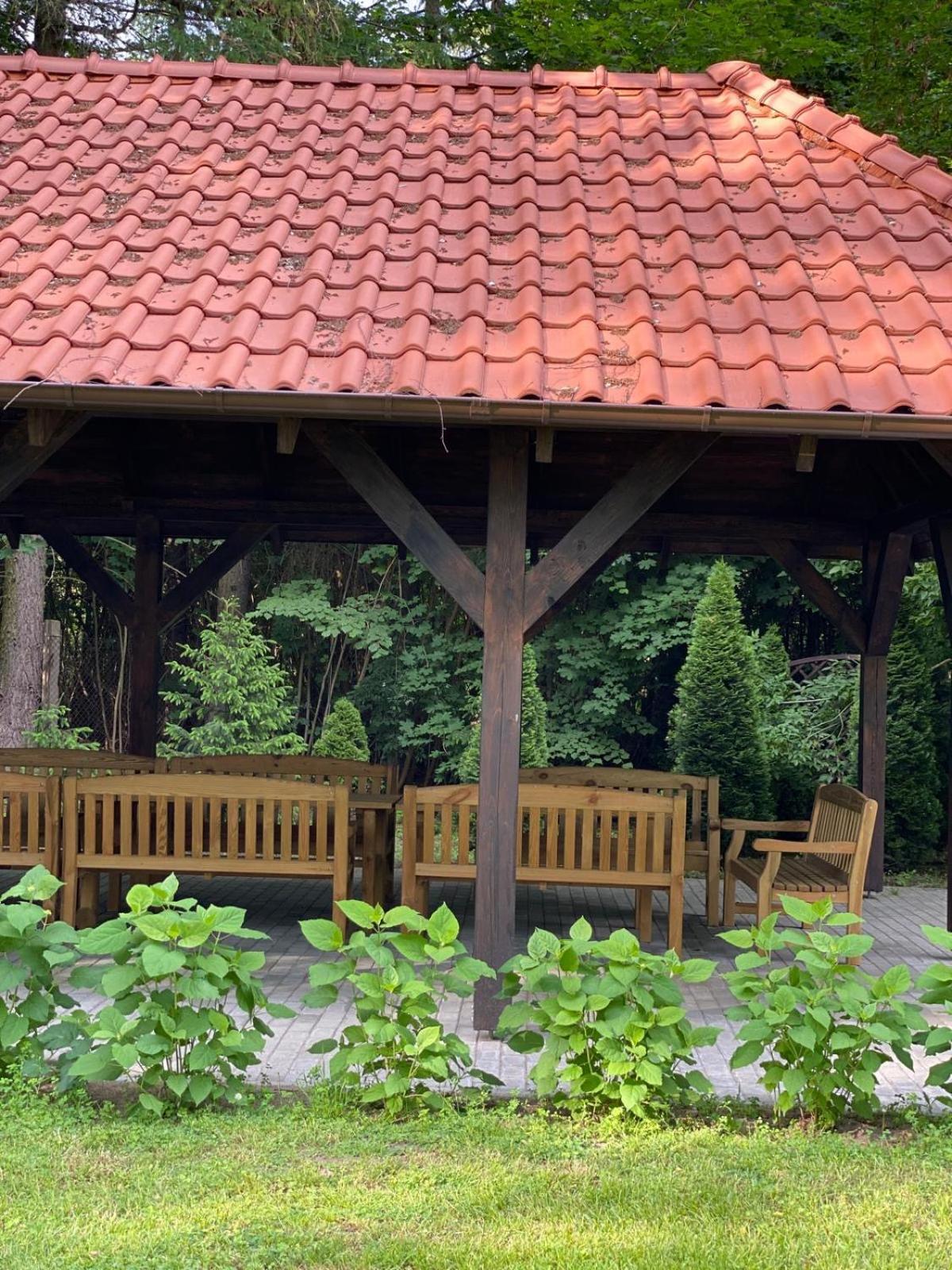 Hotel Restauracja Cztery Pory Roku Orneta Exterior foto